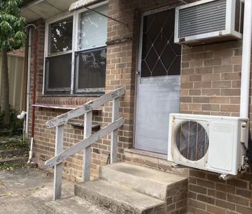 3-Bedroom Home with Front & Back Yard – Prime Hurstville Location - Photo 2