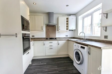 3 bedroom terraced house to rent - Photo 4