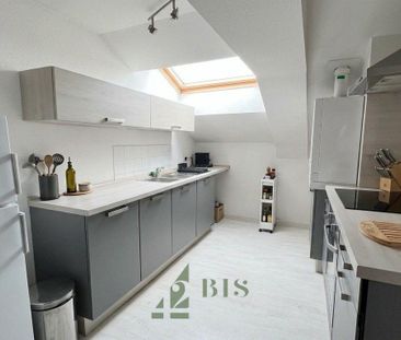 Location Appartement 3 pièces 69m² ROANNE 42300 - Photo 2