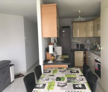 F3 PROCHE CENTRE - Photo 3