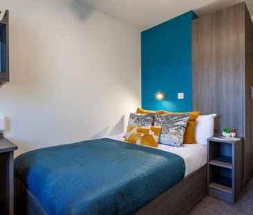 1 bedroom in a flat share to rent - Photo 6