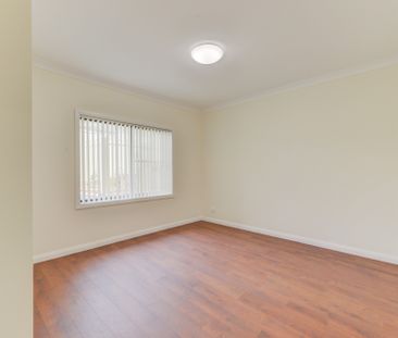 NORTH TAMWORTH- Beautiful 2 Bedroom Villa - Photo 4