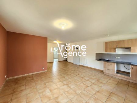 Location Appartement 3 pièces 65m² ST MARCEL LES VALENCE 26320 - Photo 3