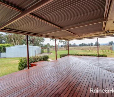 3 Bedroom Family Home - Available 24.10.2025 - Photo 2