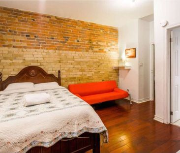 For Lease - 118 Shuter St Street Unit# Masterbedroom A 2nd floor, T... - Photo 5