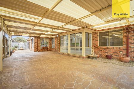 Spacious Single Level Family Home - Photo 3