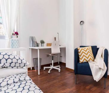 Via Giuseppe Frua, Milan, Lombardy 20146 - Photo 3