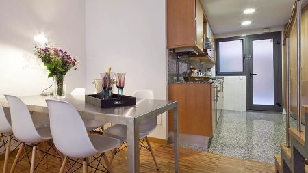 3-bedroom apartment for rent in El Putget i Farró. - Photo 2