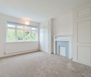 Terraced House to rent - Eastlands Crescent, London, SE21 - Photo 6
