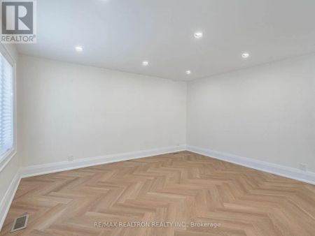 363 CULFORD ROAD - Photo 5