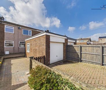 3 bedroom terraced house to rent - Photo 4