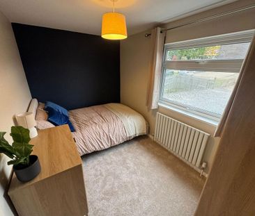 1 bedroom house of multiple occupation to rent - Photo 6