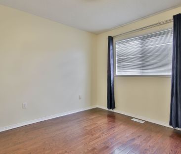 For Lease - 3376 Angel Pass Drive, Mississauga, Ontario - Photo 5