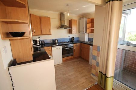 2 bedroom apartment to rent - Photo 5