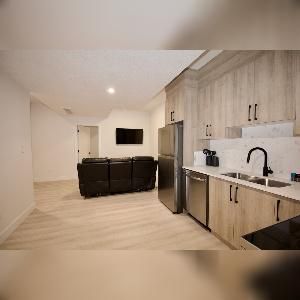2 Bedroom 1 Bath Inglewood Basement For Rent - Photo 1
