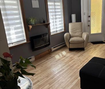 Grand logement dans Limoilou - Photo 1