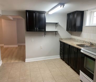 For Lease - 5 Tulloch Drive Unit# ( Lower ), Ajax, Ontario - Photo 2