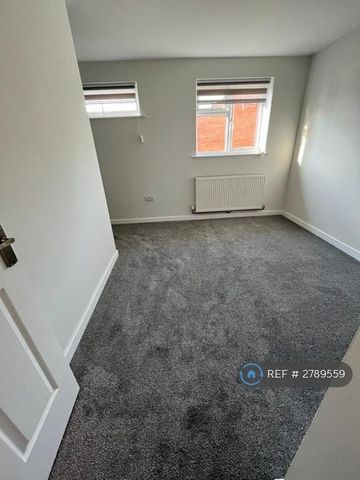 1 bedroom terraced house to rent - Photo 2