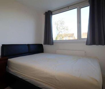 Birchinall Close, Macclesfield, SK11 - Photo 5