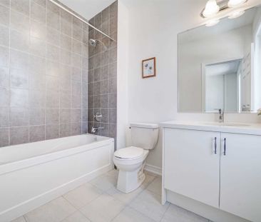 For Lease - 2 Valleo Street, Georgina, Ontario - Photo 4