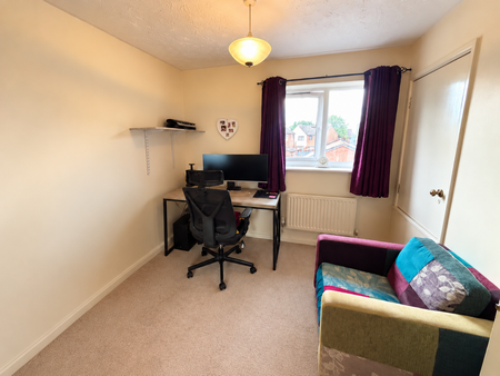 3 bedroom semi-detached house to rent - Photo 4