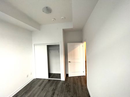 For Lease - 470 Dundas Street Unit# 520, Hamilton, Ontario - Photo 4