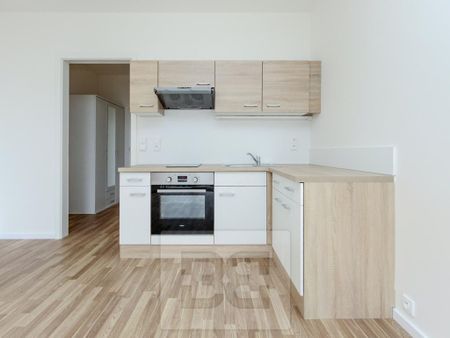Pronájem bytu 1+kk 26 m2 - Фото 2