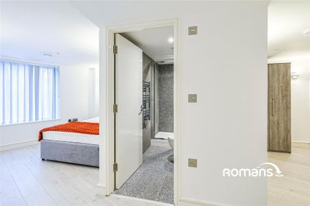 1 bedroom flat to rent - Photo 3