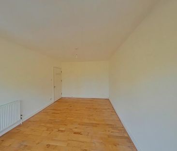 2 bedroom maisonette to rent - Photo 3
