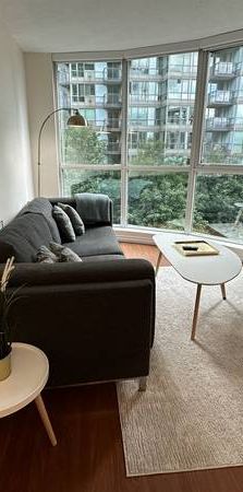 Spacious, FURNISHED One Bedroom Unit in Coal Harbor- 555 Jervis Street - Photo 1