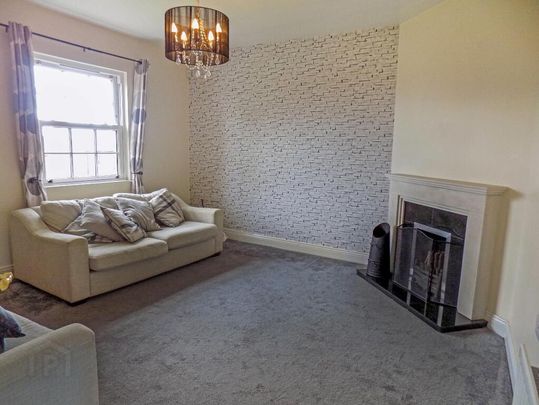 18 Breton Road, Lisburn, BT28 3YY - Photo 1