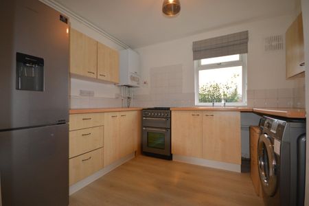 Paynes Hill, SALISBURY - Photo 5