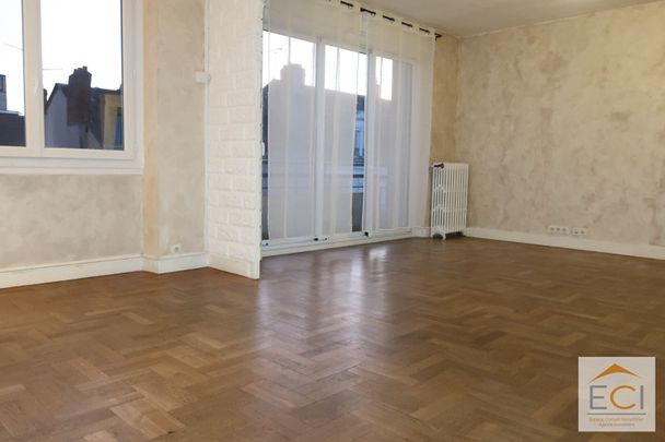 Appartement T4 proximité place des Charentes - Photo 1