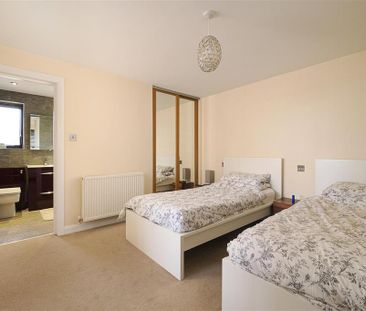 2 bedroom cottage to rent - Photo 5