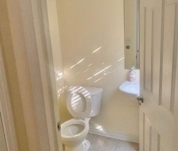 For Lease - 39 Bloom Drive, Brampton, Ontario - Photo 5