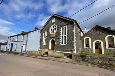 Flat 1 Capel Seion, Kidwelly, SA17 - Photo 1