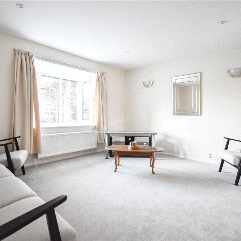 Well presented 4 bedroom detached house to rent in Milton offering excellent access to City centre, Science Park, A14 & M11. Medium size rear garden with patio area. GCH. Garage. Driveway parking. Local amenities close by. Unfurnished. - Photo 1