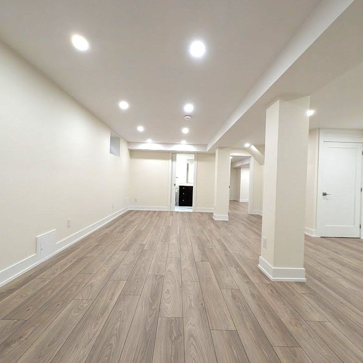 For Lease - 65 Villagewood Court, Vaughan, Ontario - Photo 1