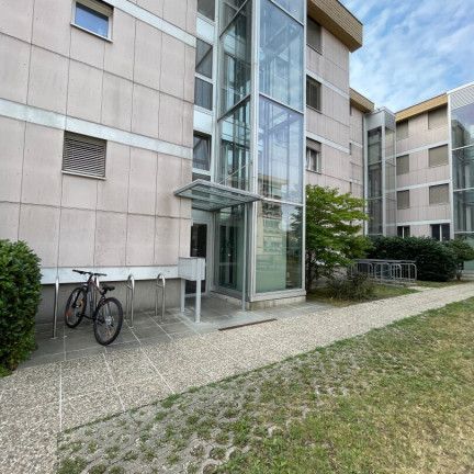 Nähe PlusCity: 3-Zimmerwohnung mit Loggia & TG-Platz in Traun/St. Martin – aktuell in Sanierung! Privates Kellerabteil inklusive! - Photo 3