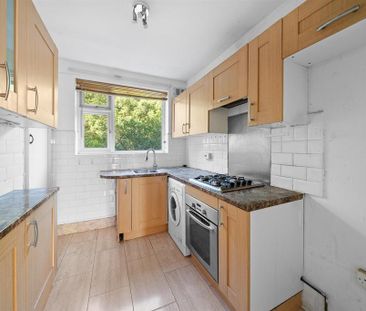 2 bedroom maisonette to rent - Photo 6