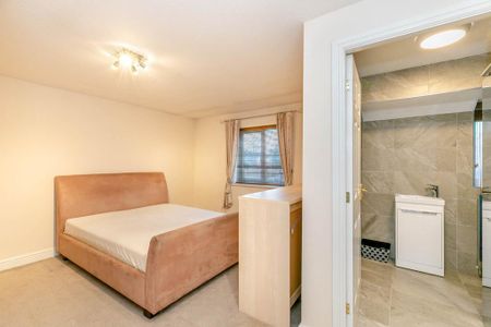 4 bedroom detached house to rent - Photo 5