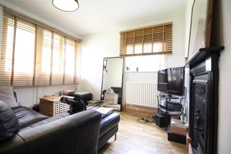 1 Bedroom Flat To Let - Photo 3