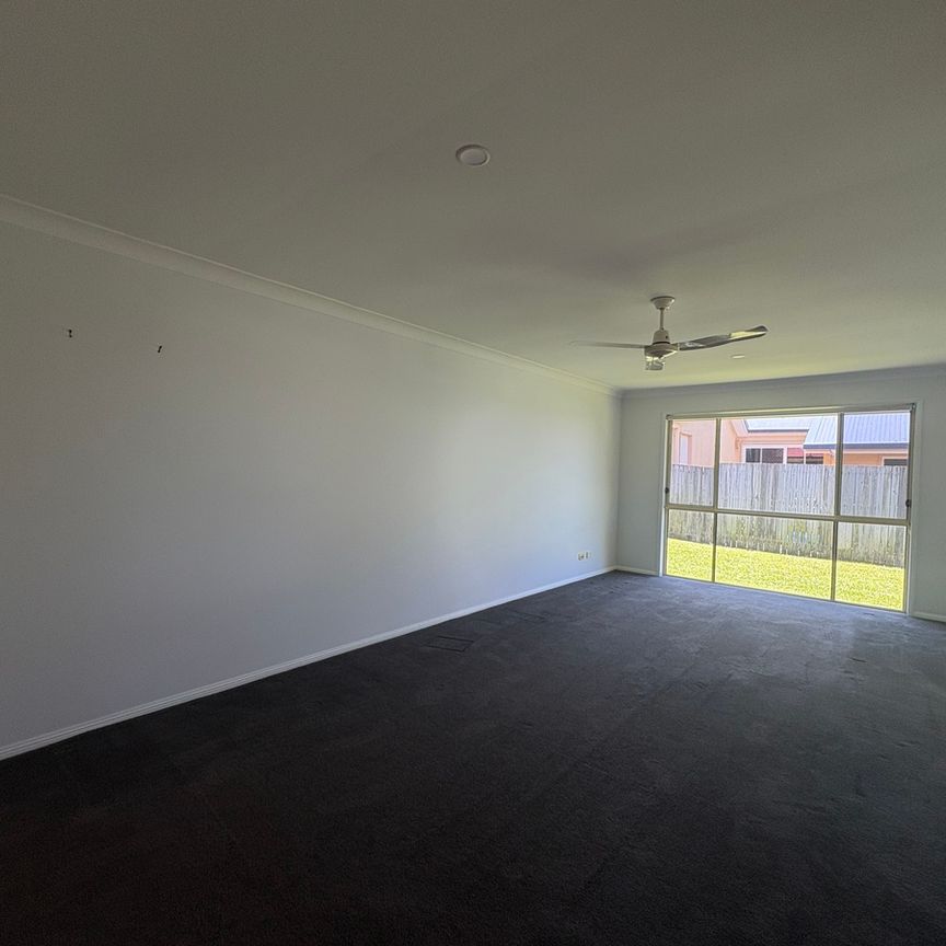 Spacious Inside and Out!! - Photo 1