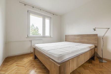 Piękne trzypokojowe mieszkanie na Gigancie w Jaworznie do wynajęcia | Wirtualny spacer - Zdjęcie 5