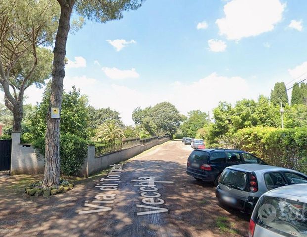 CECCHiGNOLA MONOLOCALE ARREDATO CON POSTO AUTO - Foto 1