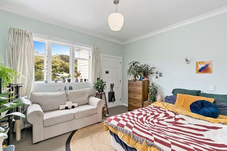 Spacious 5BR Newtown - Photo 4