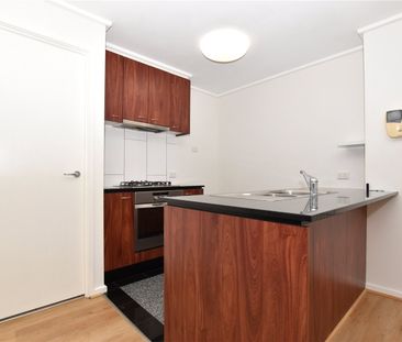 2107/668 Bourke Street - Photo 6