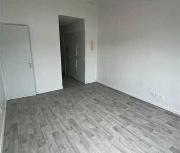 Location appartement 1 pièce - 22.68m² à La rochelle (17000) - Photo 1