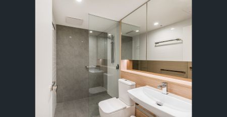 Modern Fully Furnished 1-Bedroom + Study in the Heart of South Bank - Photo 4