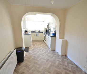 2 Lavery Avenue, Lurgan, BT67 9EE - Photo 6